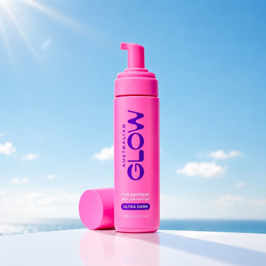 The 1HR Express Mousse in Ultra Dark, poolside